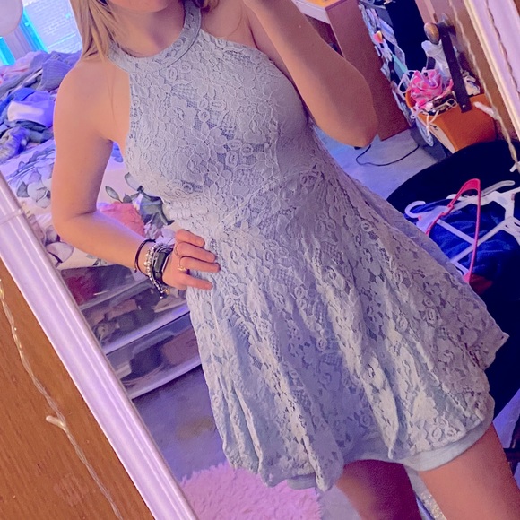 Gorgeous Powder Blue Lacey Dress💙 - Picture 7 of 8